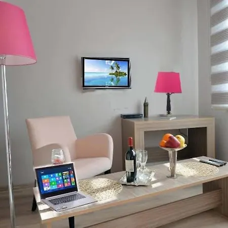 Charm Suits Pera 1+1 Estambul